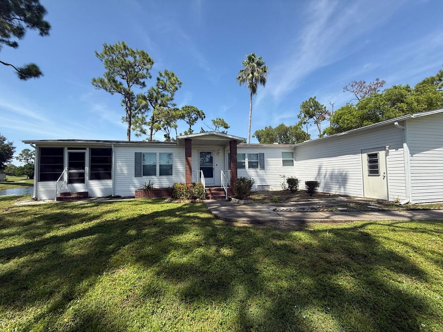 10361 Circle Pine Rd unit 62M, North Fort Myers, FL 33903 - photo 1