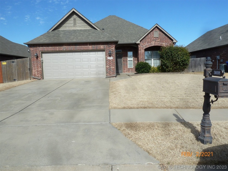 3008 W Mobile St, Broken Arrow, OK 74011 - photo 1