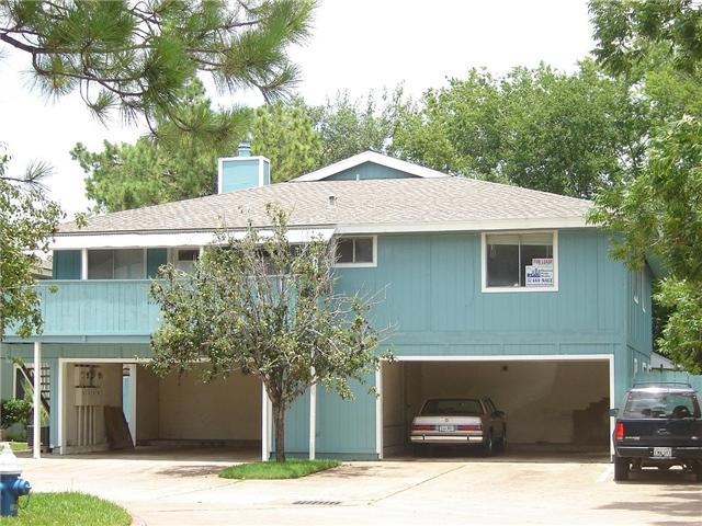 5632 Birchmont Dr unit 5632D, Houston, TX 77091 - photo 1