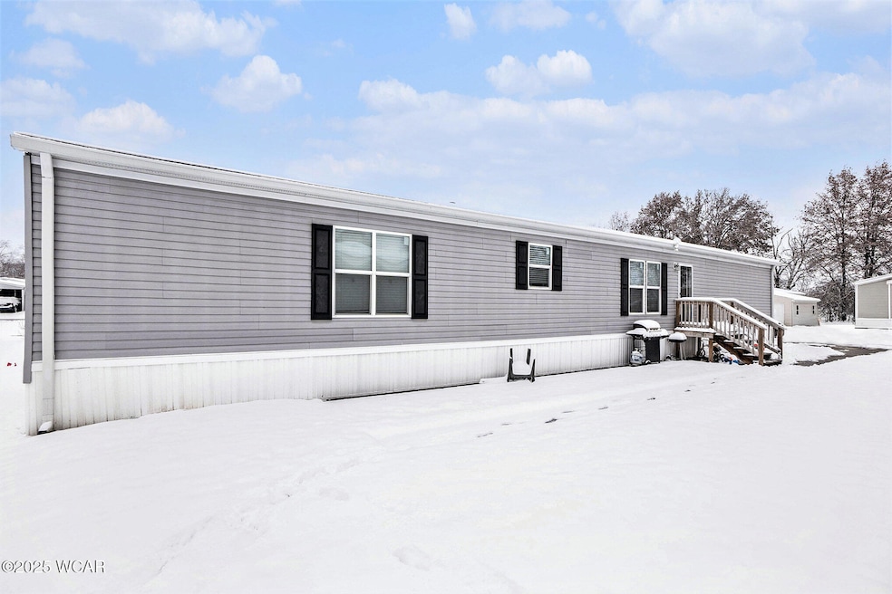 272 Deer Run, Lima, OH 45807 - photo 1
