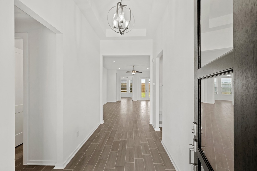 18314 Tiger Flowers Dr, Conroe, TX 77302 - photo 1