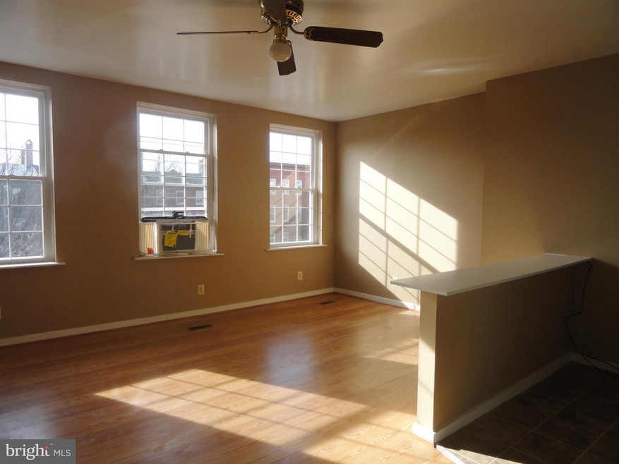 127 S Broadway unit 3, Baltimore, MD 21231 - photo 1