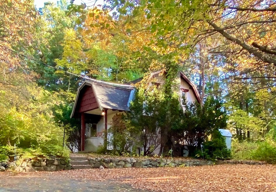 3 Red Maple Ln, Lincoln, MA 01773 - photo 1