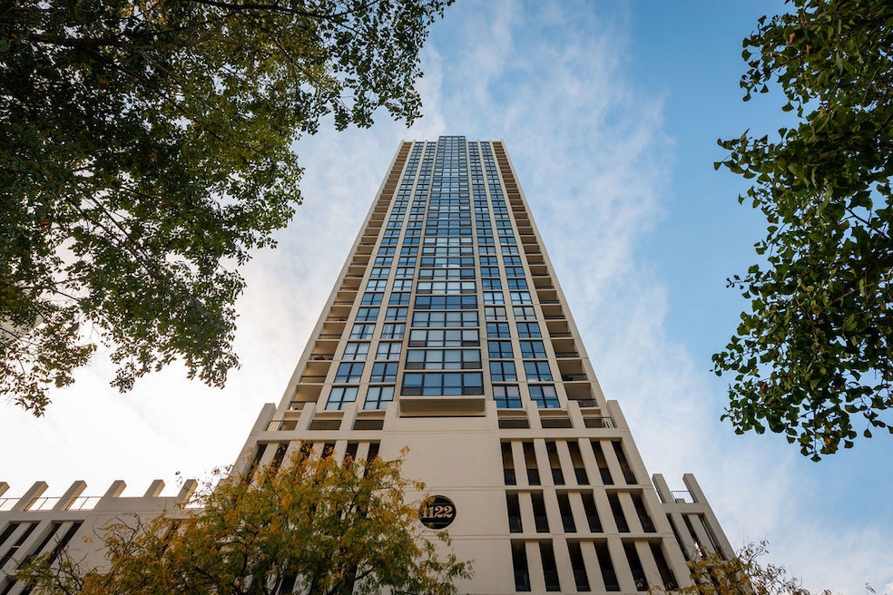 The Elm at Clark unit 1403, Chicago, IL 60610 - photo 1