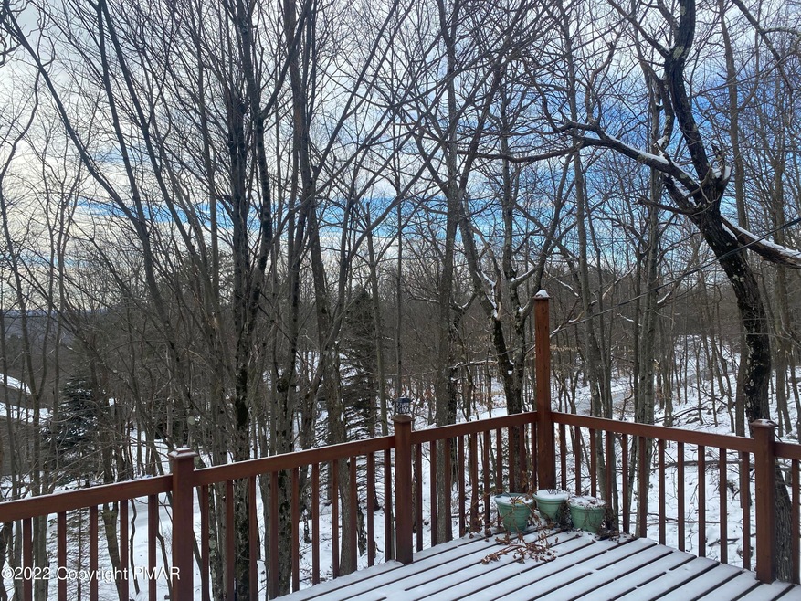 358 Birch Dr, Blakeslee, PA 18610 - photo 1