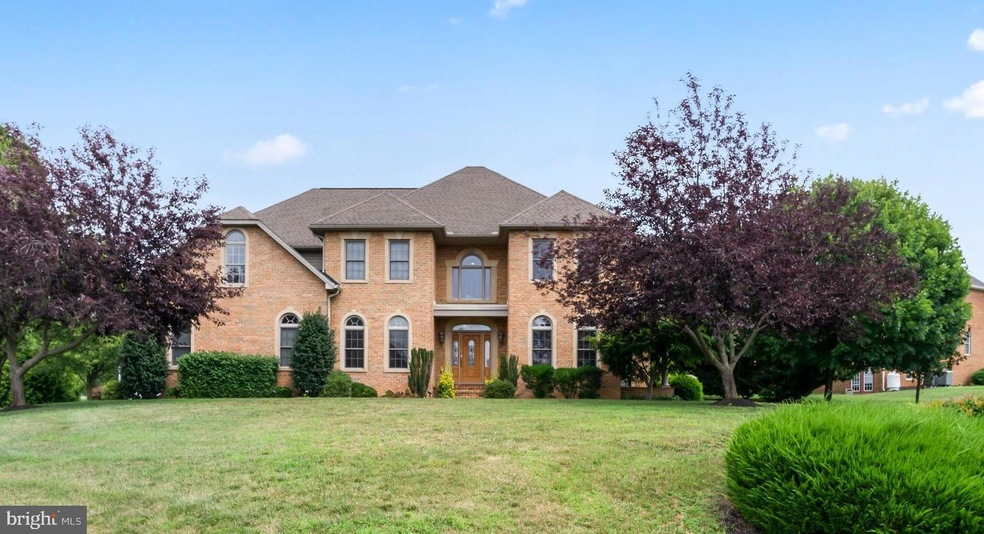 10913 Sasha Blvd, Hagerstown, MD 21742 - photo 1