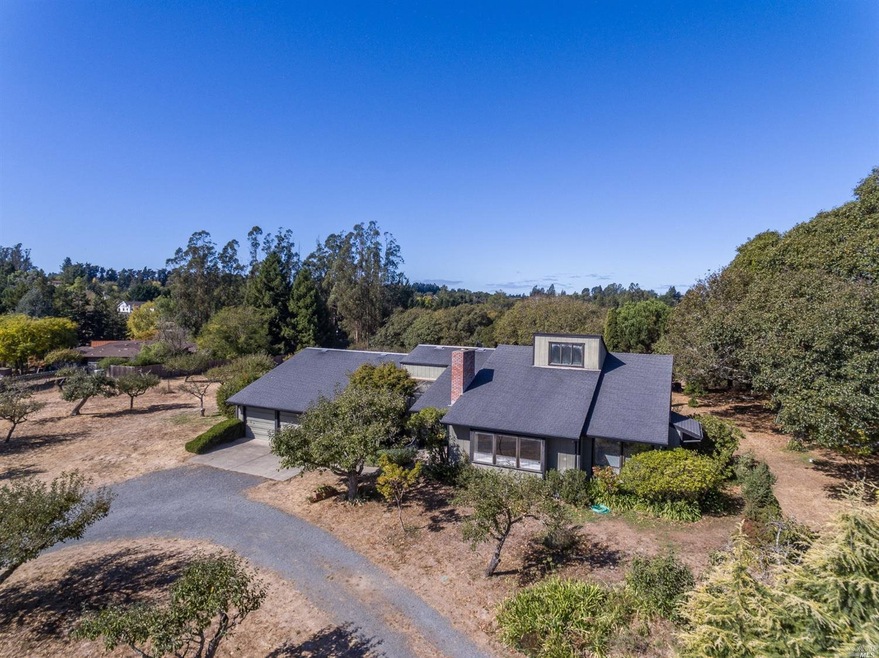 2263 Schaeffer Rd, Sebastopol, CA 95472 - photo 1