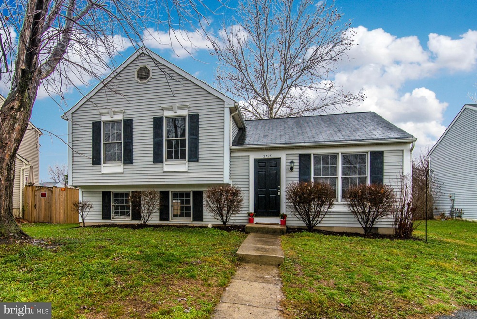 2123 Collingwood Ln, Frederick, MD 21702 - photo 1