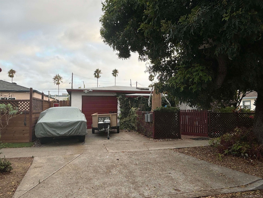 1345-47 Hornblend St, San Diego, CA 92109 - photo 1