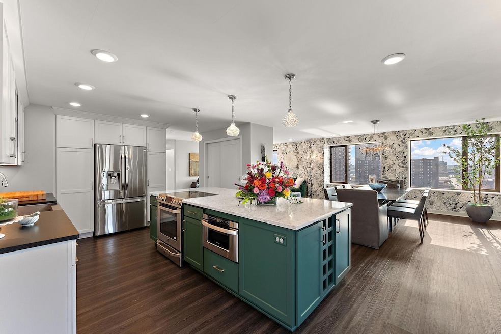 15 S 1st St unit A1502, Minneapolis, MN 55401 - photo 1