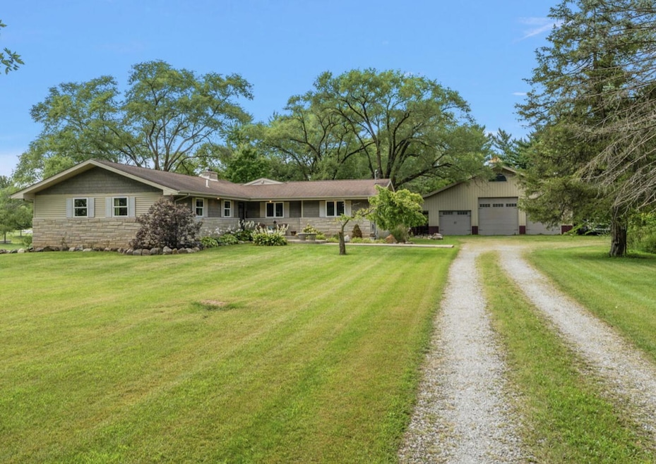 16280 Hendricks St, Lowell, IN 46356 - photo 1