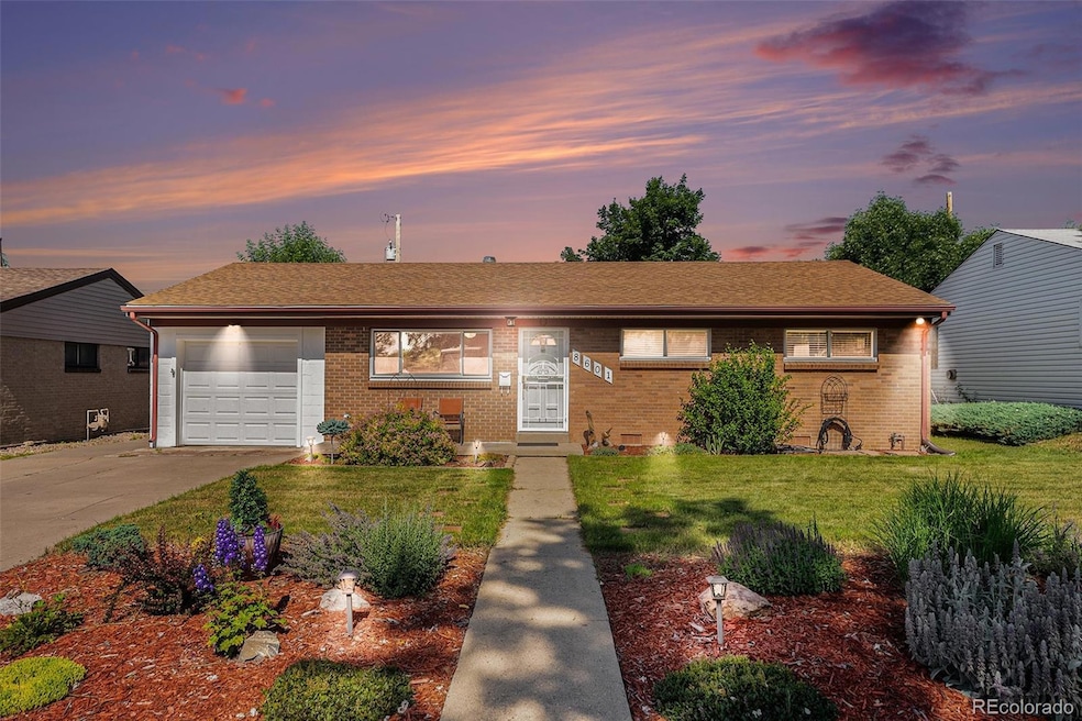 For Sale $499,900 • Co-Listing Agent