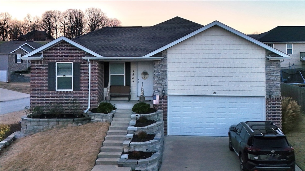 1904 Bradford St, Harrison, AR 72601 - photo 1