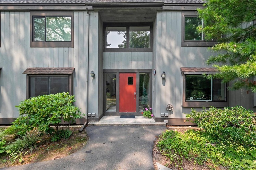 30 A Harbour Village unit 30A, Branford, CT 06405 - photo 1