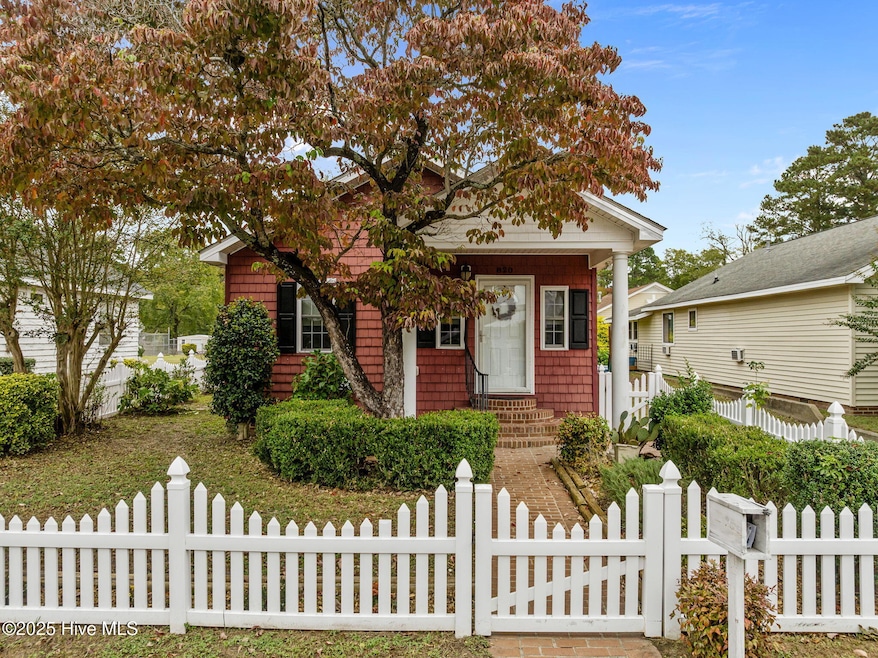 For Sale $290,000 • Co-Listing Agent