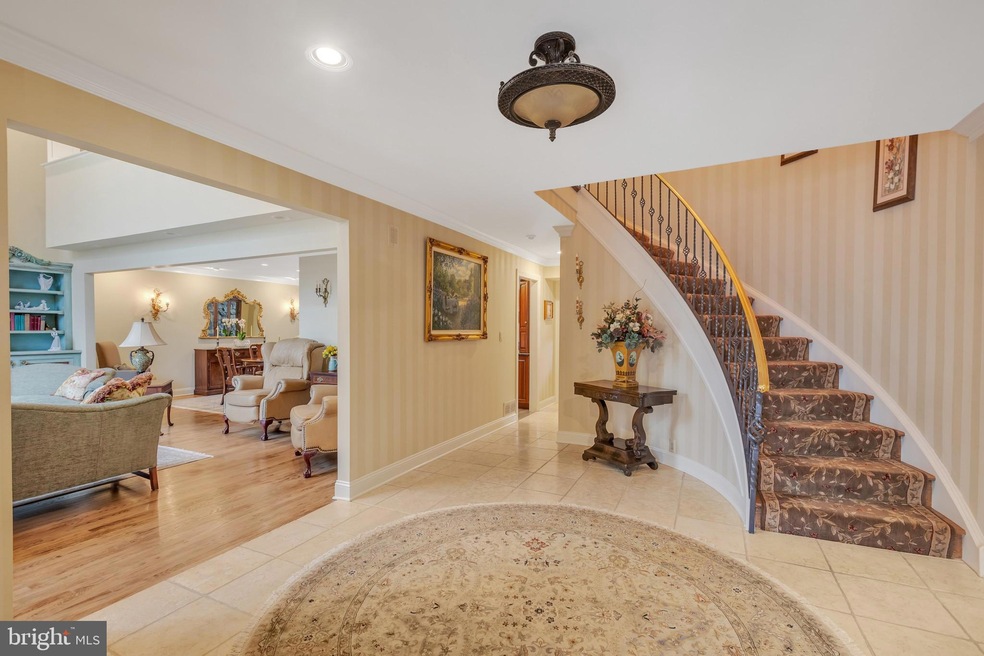 1220 Round Hill Rd, Bryn Mawr, PA 19010 - photo 1