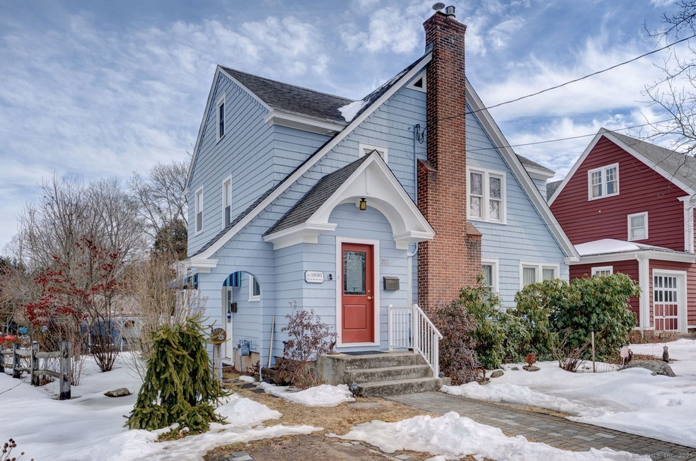 251 Walnut St, Willimantic, CT 06226 - photo 1