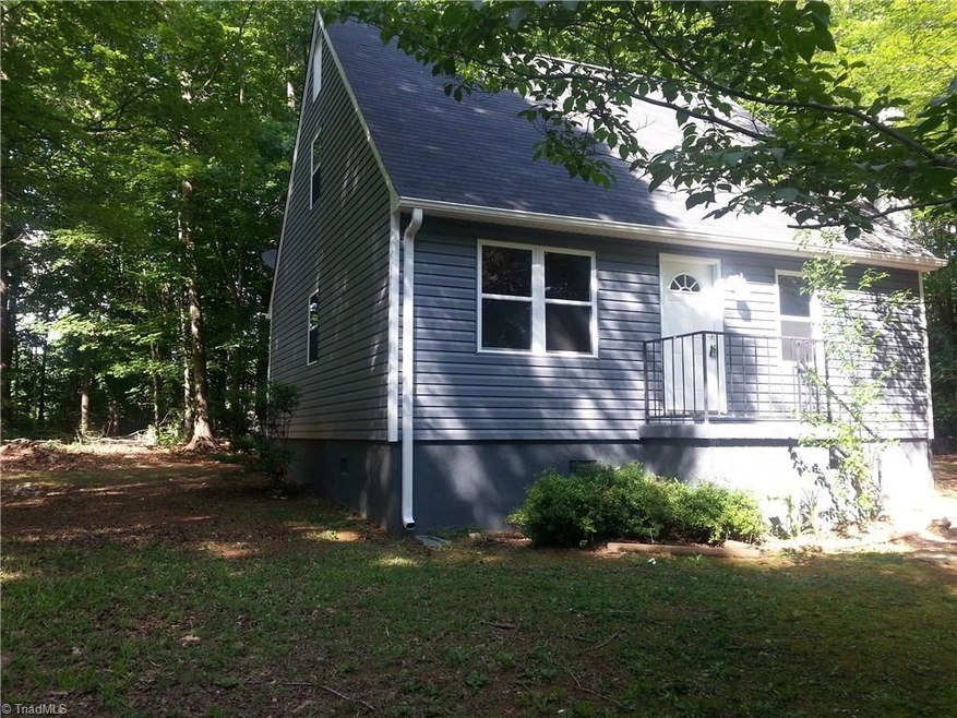 2112 Woodfield Dr, Sophia, NC 27350 - photo 1