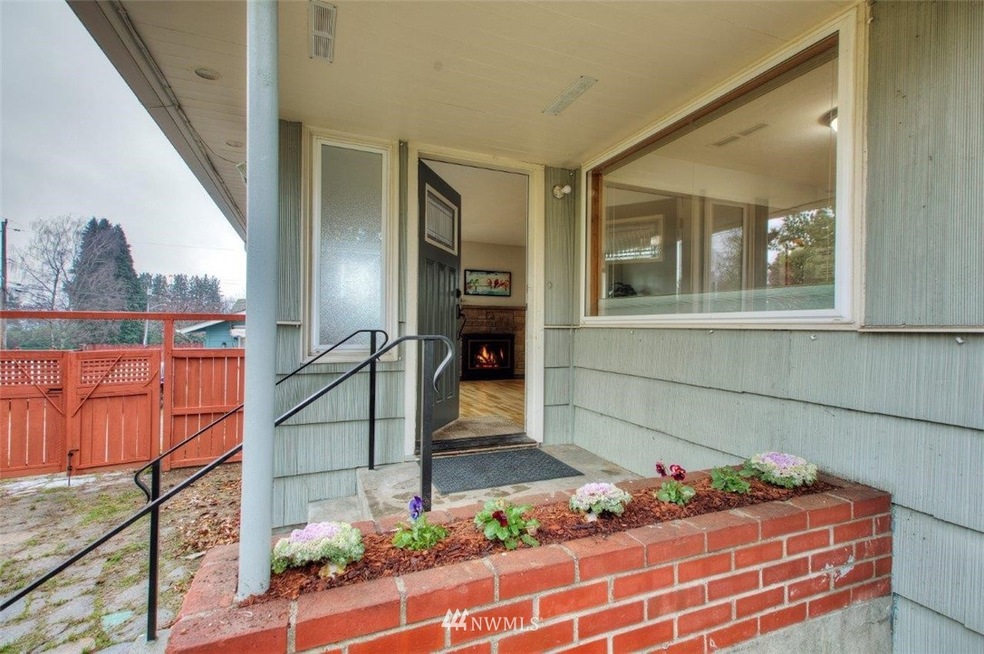 3331 S 140th St, Tukwila, WA 98168 - photo 1