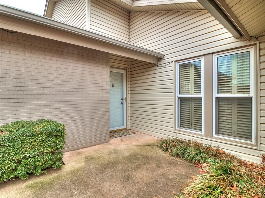 11308 Benttree Cir, Oklahoma City, OK 73120 - photo 1