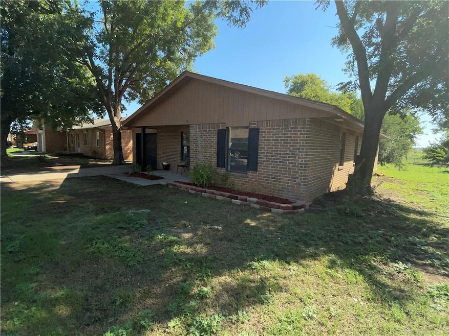 1613 S David St, Anadarko, OK 73005 Recently Sold