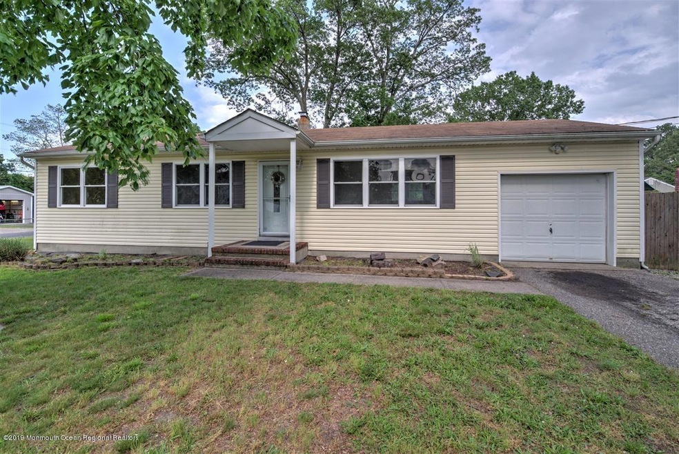 95 Mill Creek Rd, Bayville, NJ 08721 - photo 1