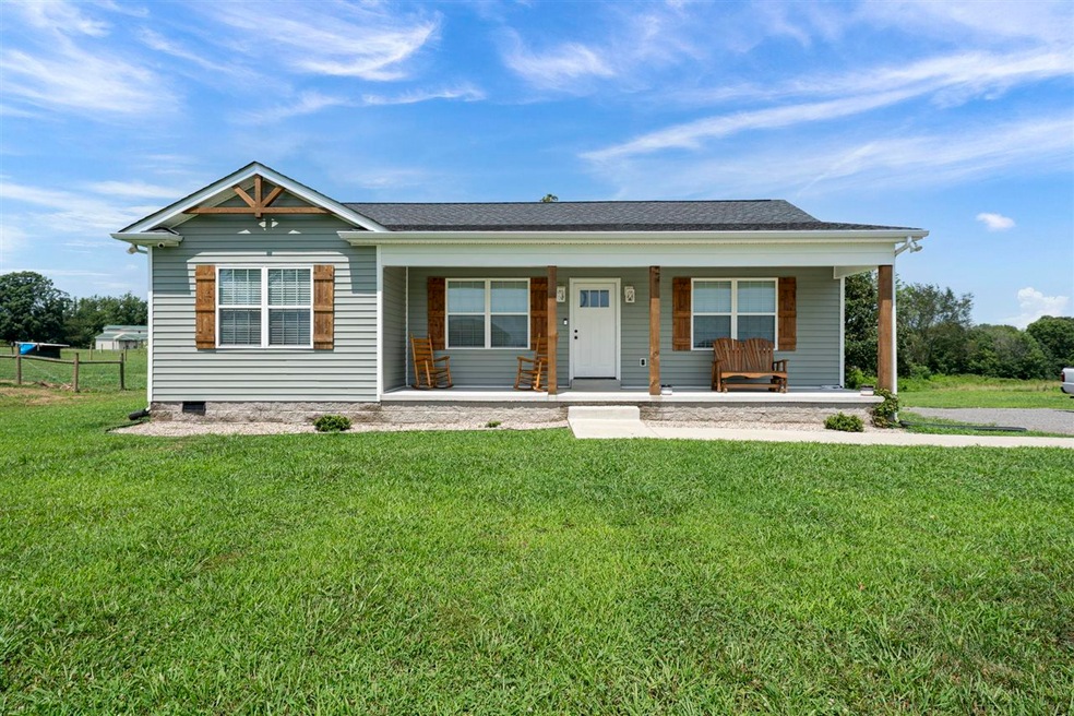 3910 Union Chapel Rd, Scottsville, KY 42164 - photo 1