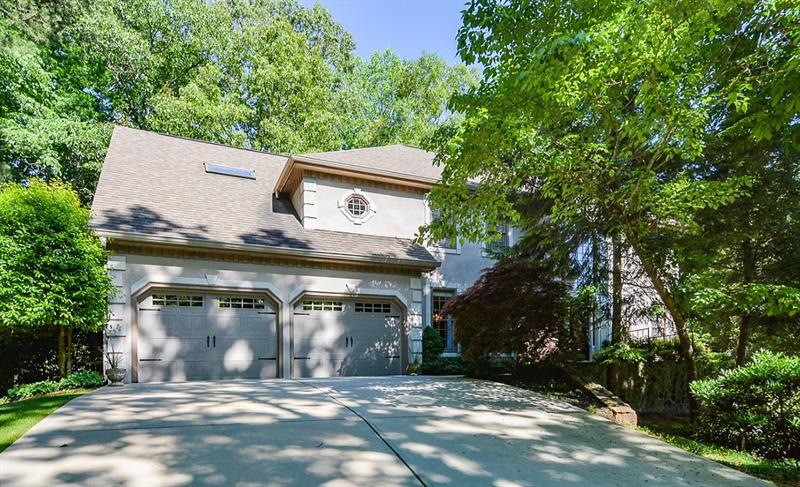 4393 Windsor Oaks Cir, Marietta, GA 30066 - photo 1