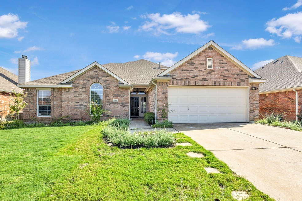 3005 Claybrook Dr, Wylie, TX 75098 - photo 1