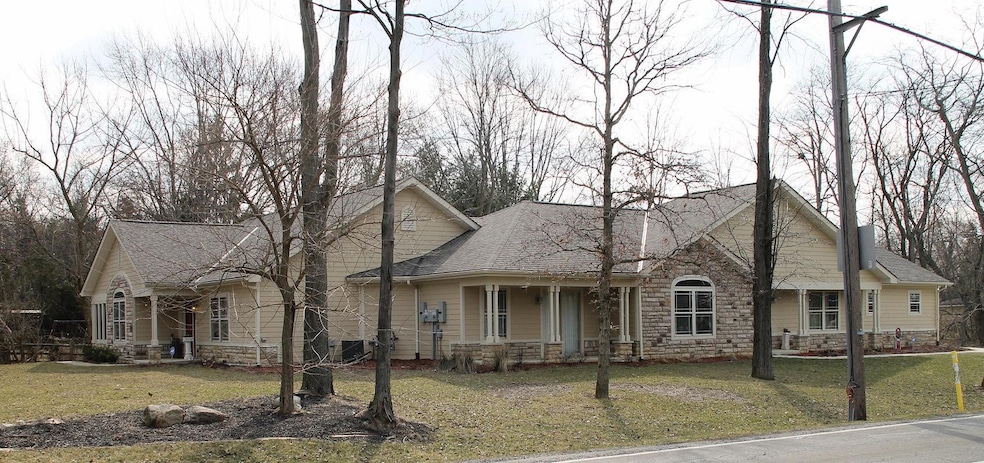 Maize Rd. 4000.40002