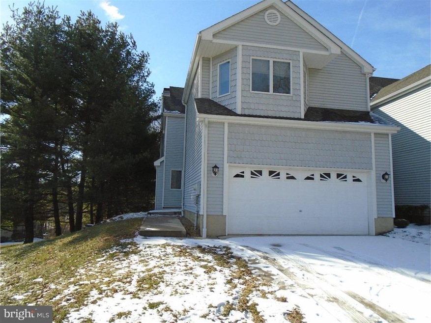 229 W Longspur Dr, Wilmington, DE 19808 - photo 1