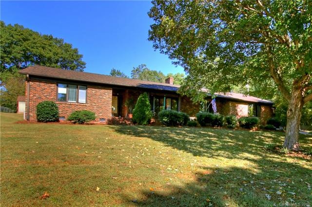 1009 Wood St, Statesville, NC 28677 - photo 1