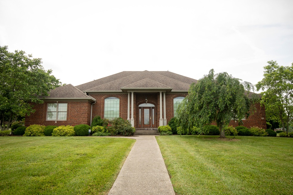 166 Spring Lake Dr, Harrodsburg, KY 40330 - photo 1