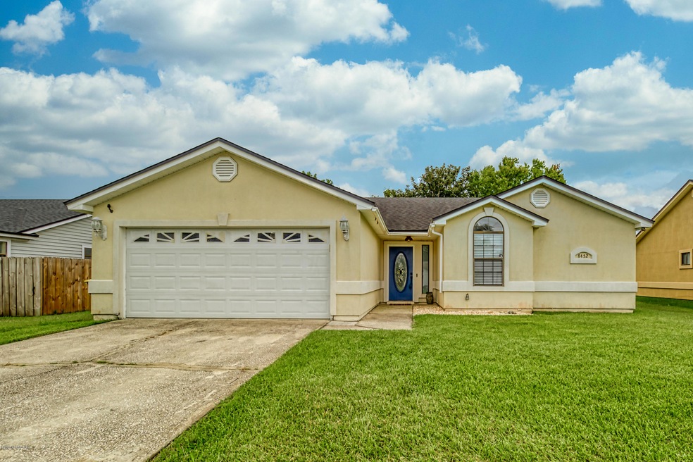 8452 Capricorn St, Jacksonville, FL 32216 - photo 1