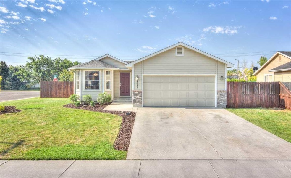 1211 W Hawaii Ave, Nampa, ID 83686 - photo 1