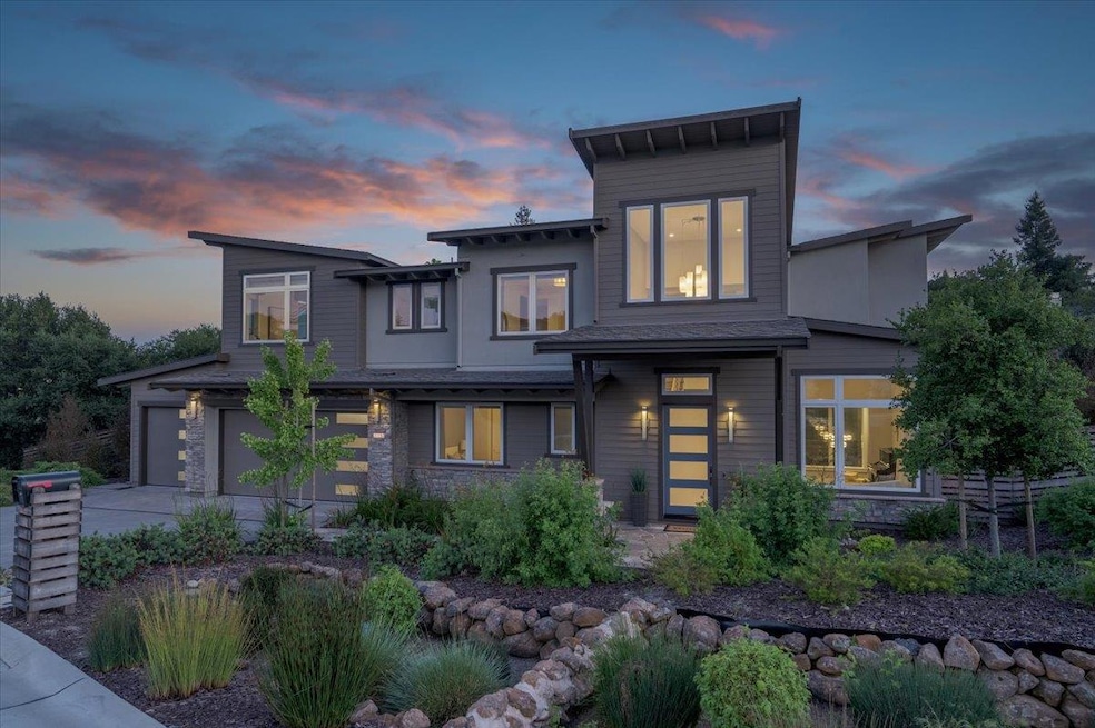 For Sale $4,799,950