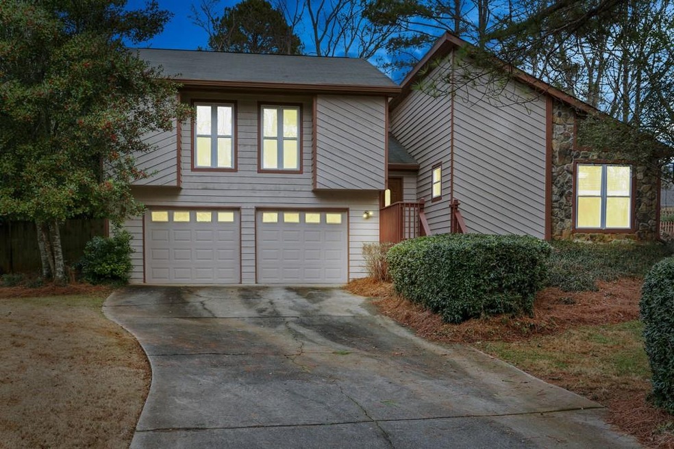 210 Softwood Cir, Roswell, GA 30076 - photo 1