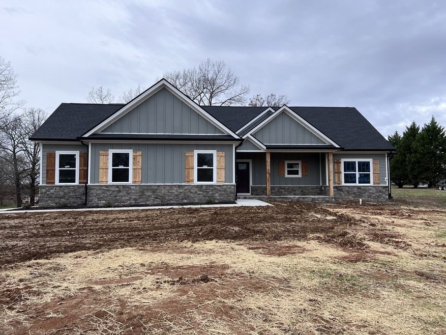 46 Twin Lakes Dr, McMinnville, TN 37110 - photo 1