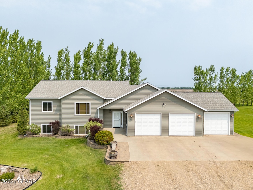 Under Contract $439,900