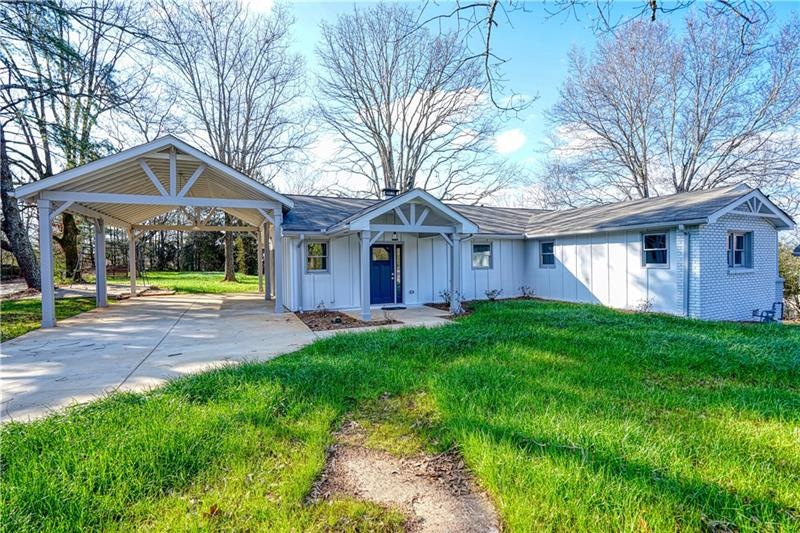 623 Ridge Cir, Canton, GA 30114 - photo 1