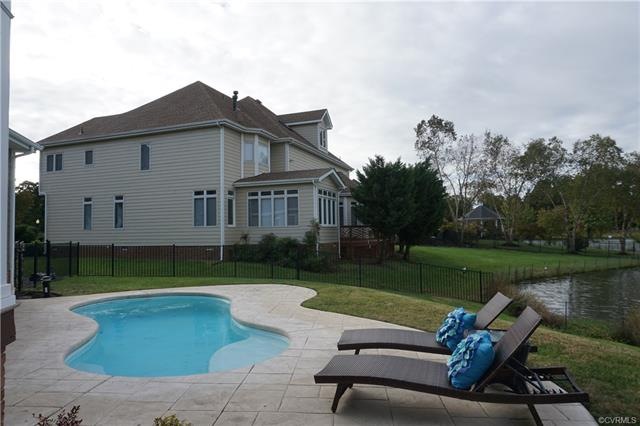 2608 Sugarberry Ln, Midlothian, VA 23113 - photo 1