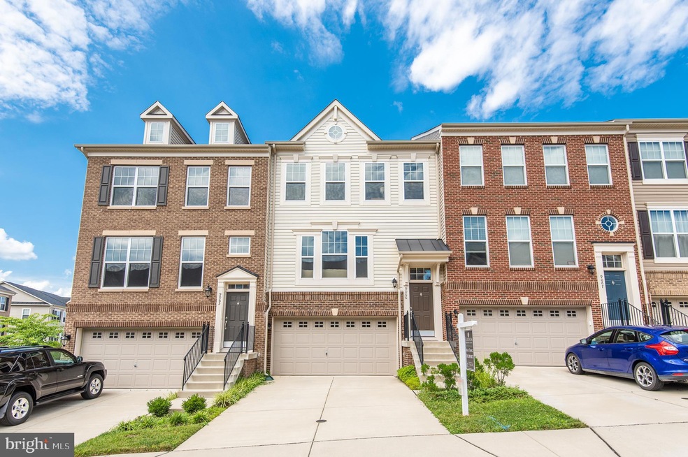 9066 Christopher Ln, Manassas Park, VA 20111 - photo 1