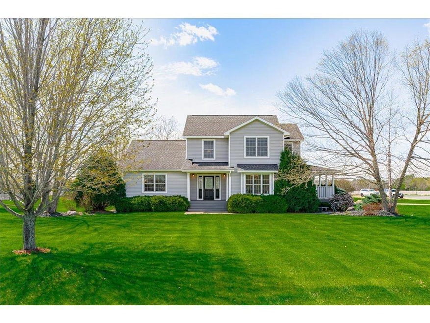 1253 217th Ave, New Richmond, WI 54017 - photo 1