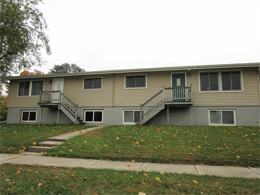 2408 Crescent Dr unit 2410, Cedar Falls, IA 50613 - photo 1
