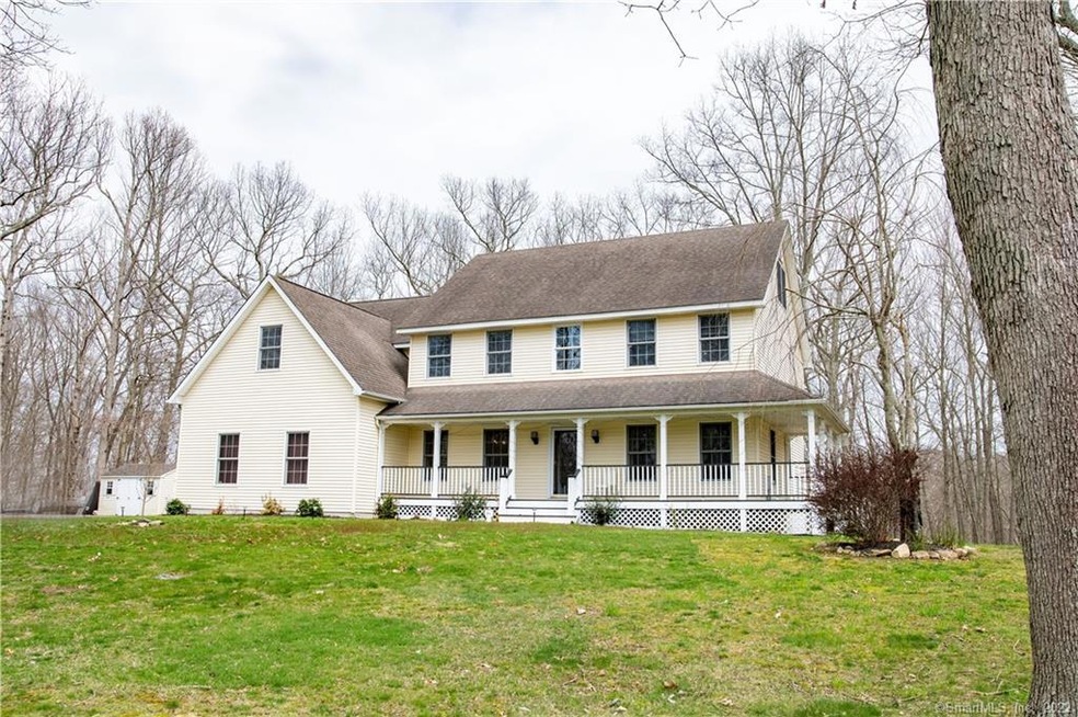 8 Avalon Way, Sandy Hook, CT 06482 - photo 1