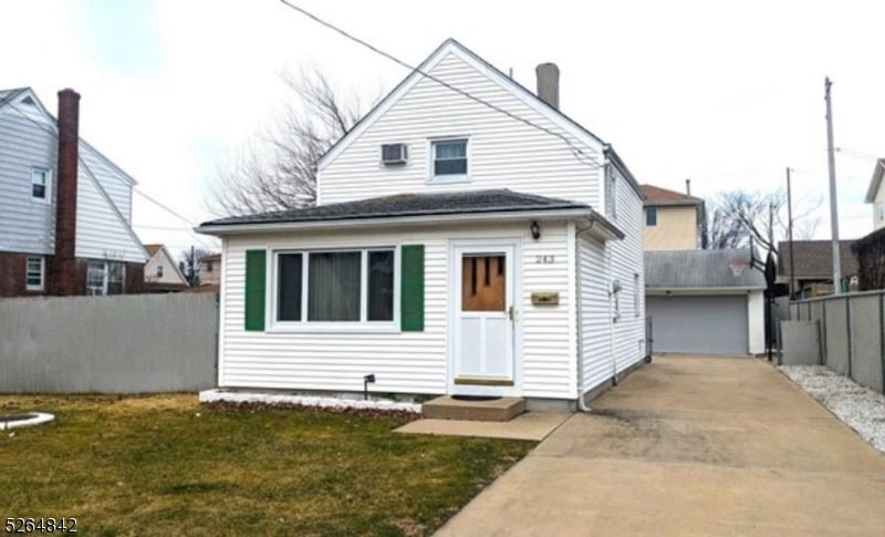243 Pulaski Ave, Wallington, NJ 07057 - photo 1