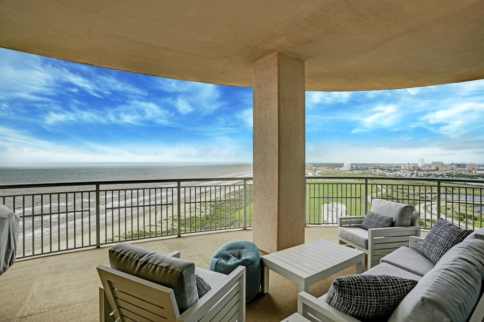 Incredible beachfront view from the 21st floor. Pa