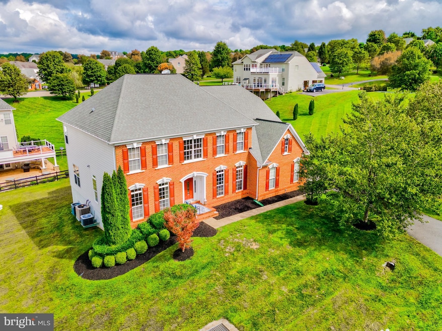 5574 Jamisons Farm Dr, Warrenton, VA 20187 - photo 1