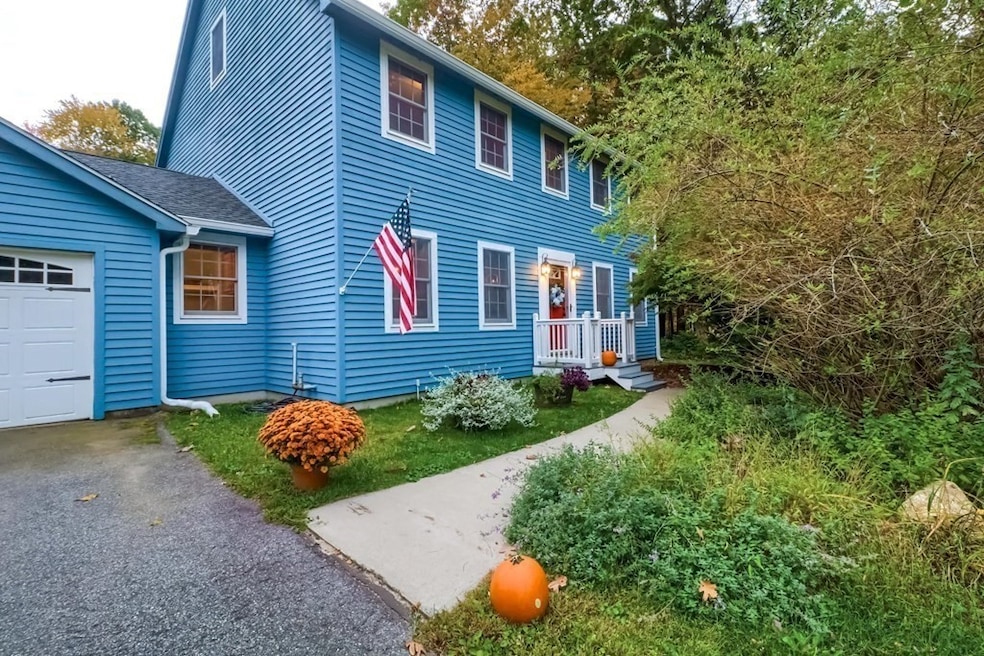 1256 Route 197, Woodstock, CT 06281 - photo 1