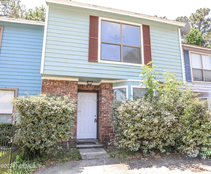 5638 Bennington Dr, Jacksonville, FL 32244 - photo 1